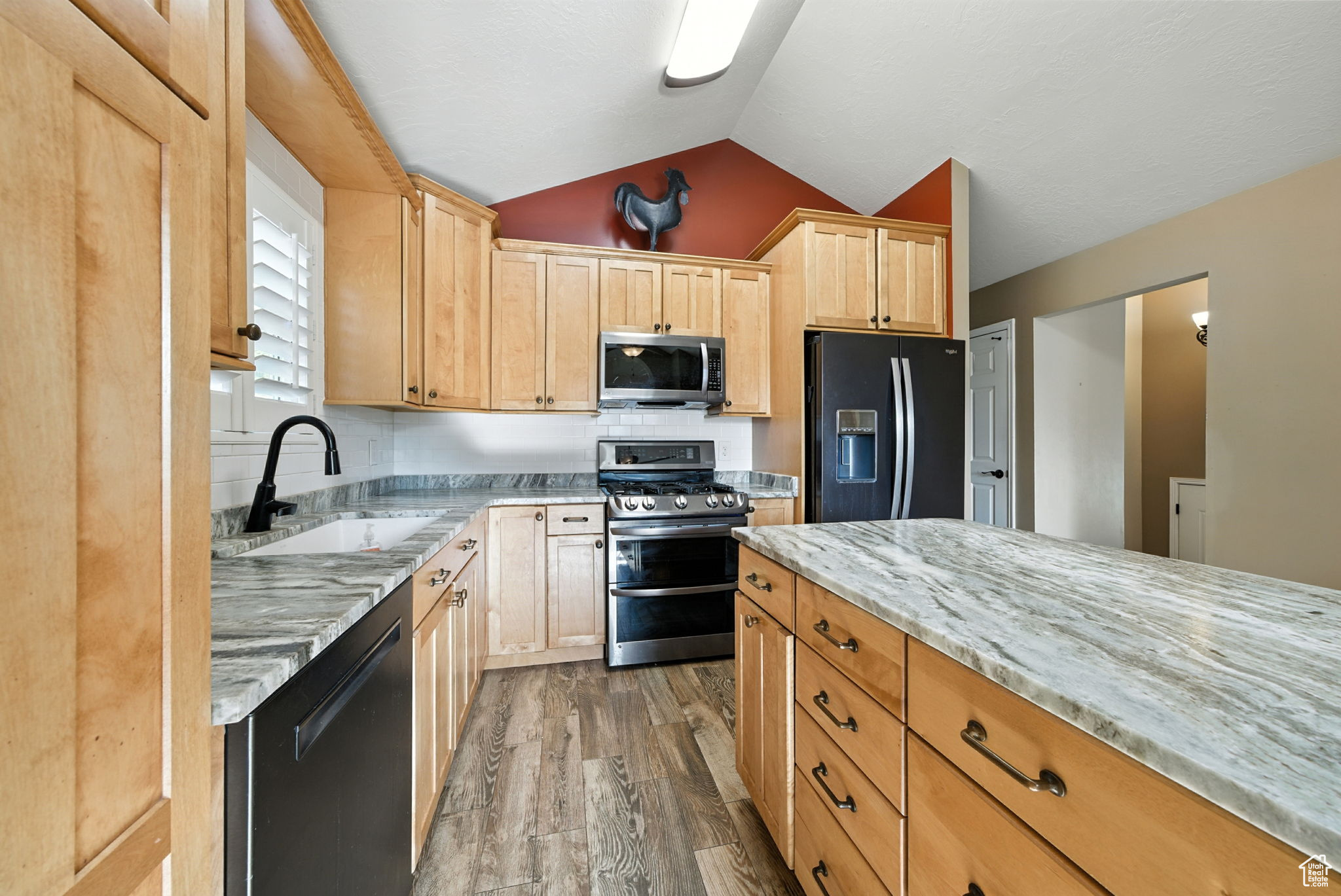 SOUTH JORDAN HEIGHTS - Residential