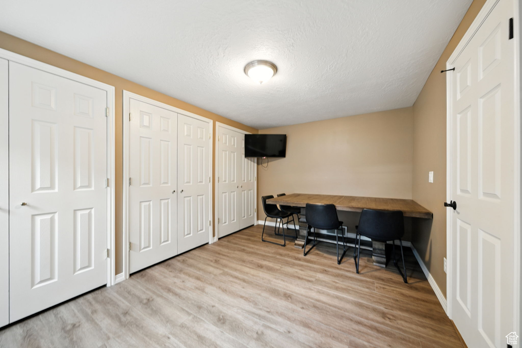 SOUTH JORDAN HEIGHTS - Residential