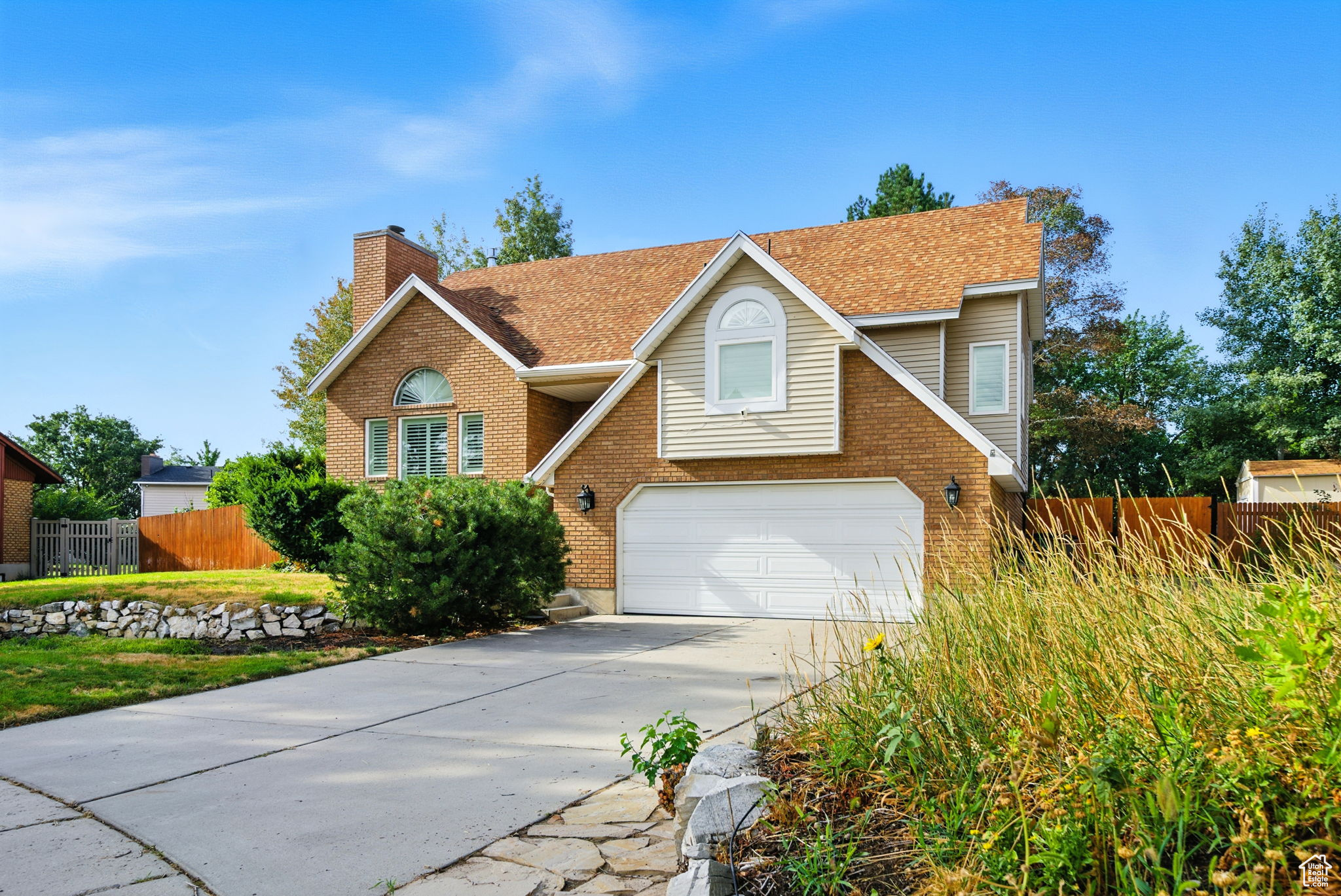 SOUTH JORDAN HEIGHTS - Residential