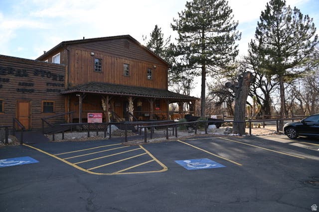 Photo of 445 E PARK BLVD, Ogden, UT 84401 (MLS # 2155774)