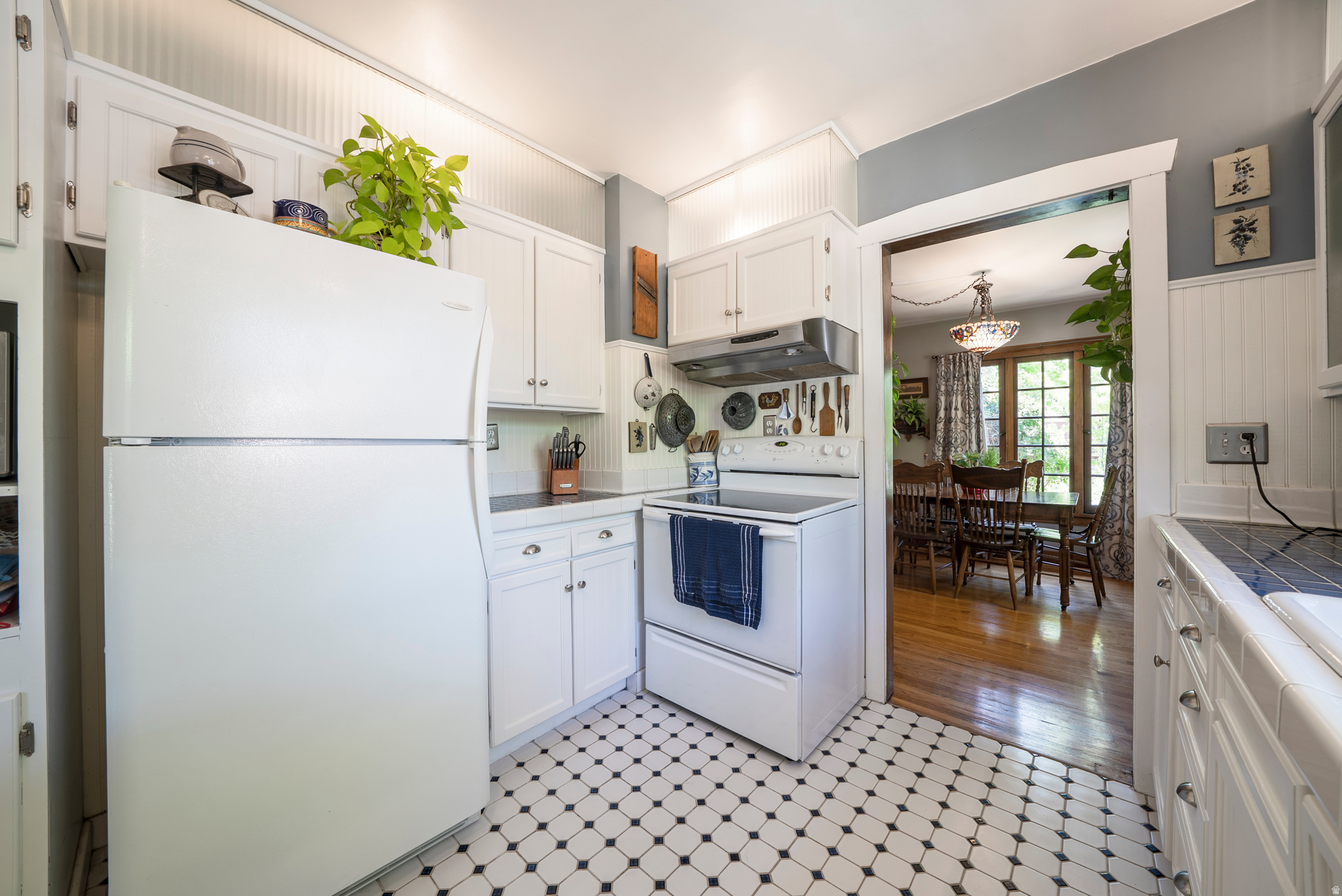 CHELSEA ADD - Residential