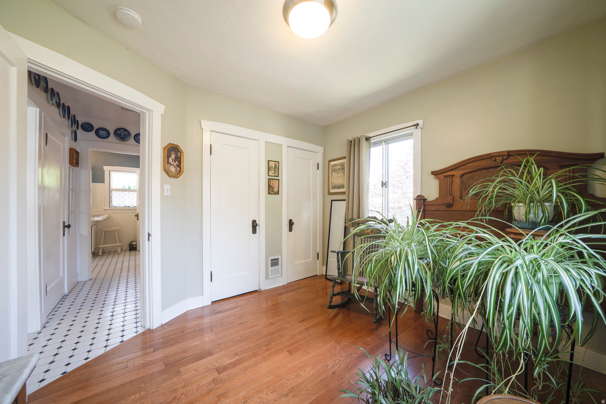 CHELSEA ADD - Residential
