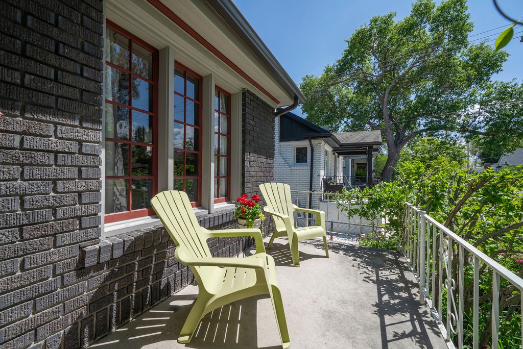 Photo of 1533 S 400 E, Salt Lake City, UT 84115 (MLS # 2157750)