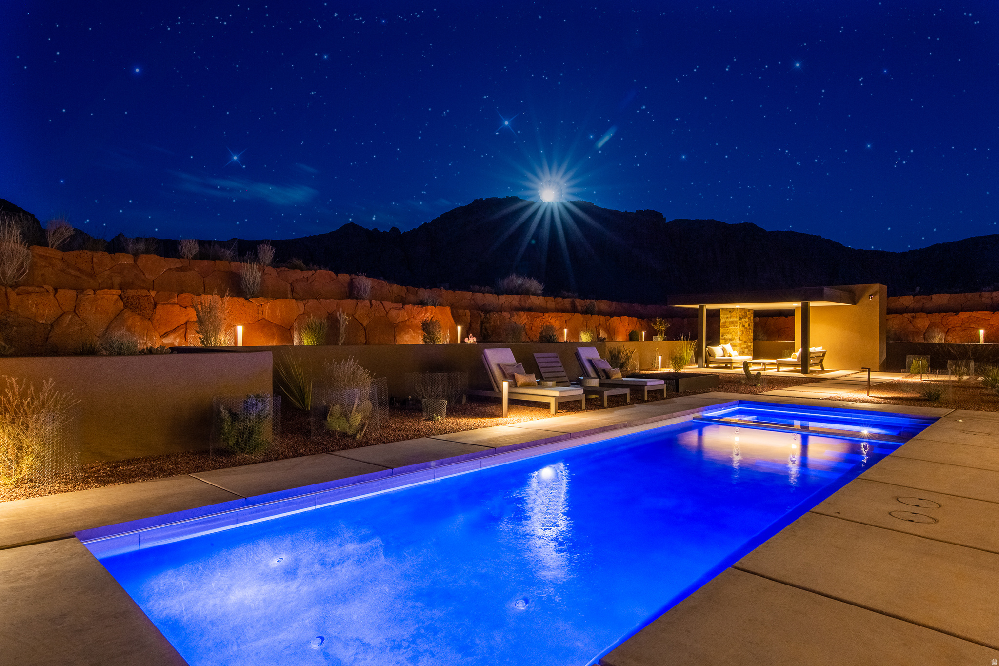 SHONTO POINT 18 - Residential