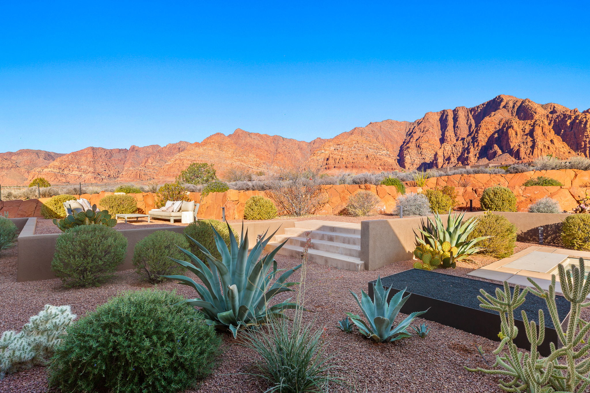 SHONTO POINT 18 - Residential