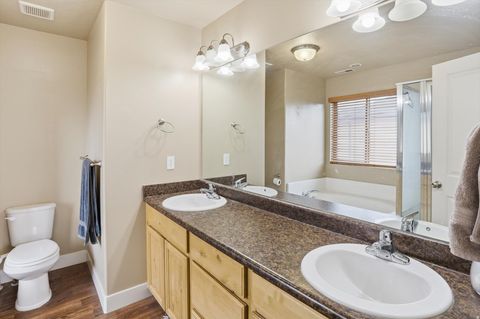 Tiny photo for 696 N DEVONSHIRE DR, Saratoga Springs, UT 84045 (MLS # 2141760)