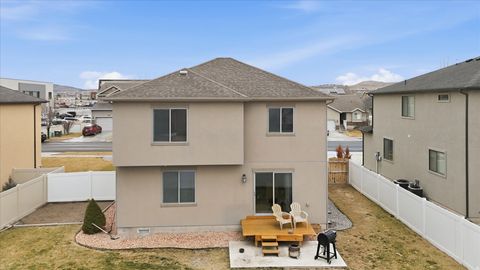 Tiny photo for 696 N DEVONSHIRE DR, Saratoga Springs, UT 84045 (MLS # 2141760)