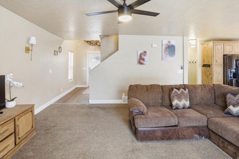 Tiny photo for 696 N DEVONSHIRE DR, Saratoga Springs, UT 84045 (MLS # 2141760)