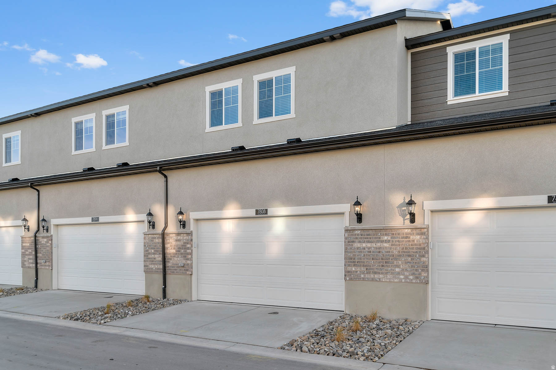 GABLER'S GROVE TOWNS 587 - Residential