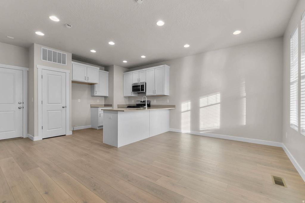 Photo of 7808 W ALTA SPRINGS LN, Magna, UT 84044 (MLS # 2155539)