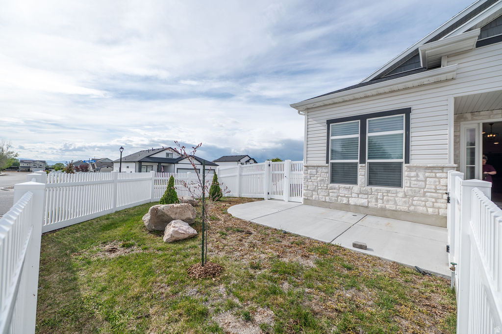 APPLE GROVE - Residential