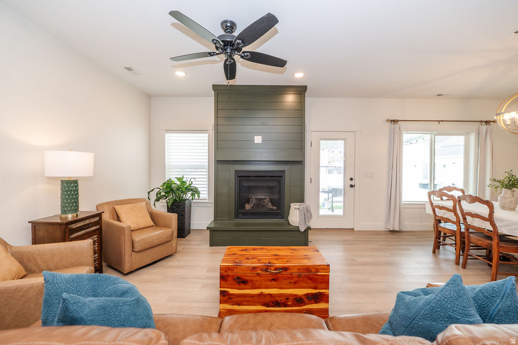 APPLE GROVE - Residential