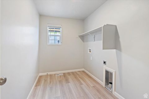 Tiny photo for 57 E BROADWAY DR #1036, Saratoga Springs, UT 84045 (MLS # 2115658)