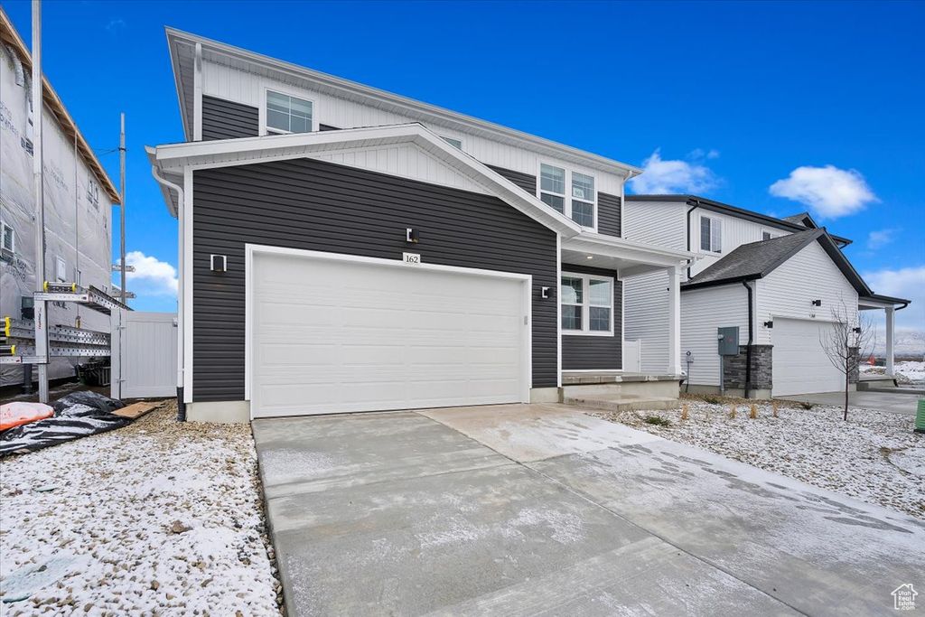 Photo of 57 E BROADWAY DR #1036, Saratoga Springs, UT 84045 (MLS # 2115658)