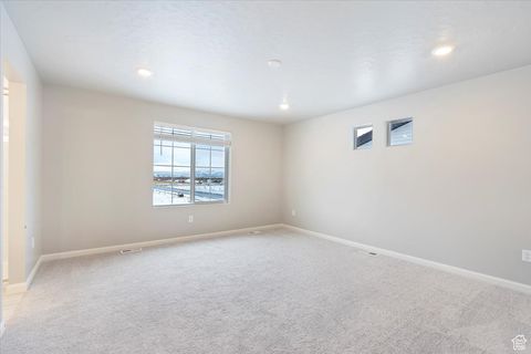 Tiny photo for 57 E BROADWAY DR #1036, Saratoga Springs, UT 84045 (MLS # 2115658)