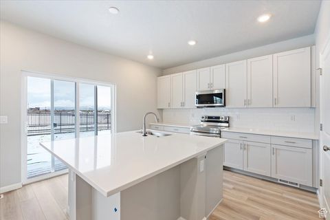 Tiny photo for 57 E BROADWAY DR #1036, Saratoga Springs, UT 84045 (MLS # 2115658)