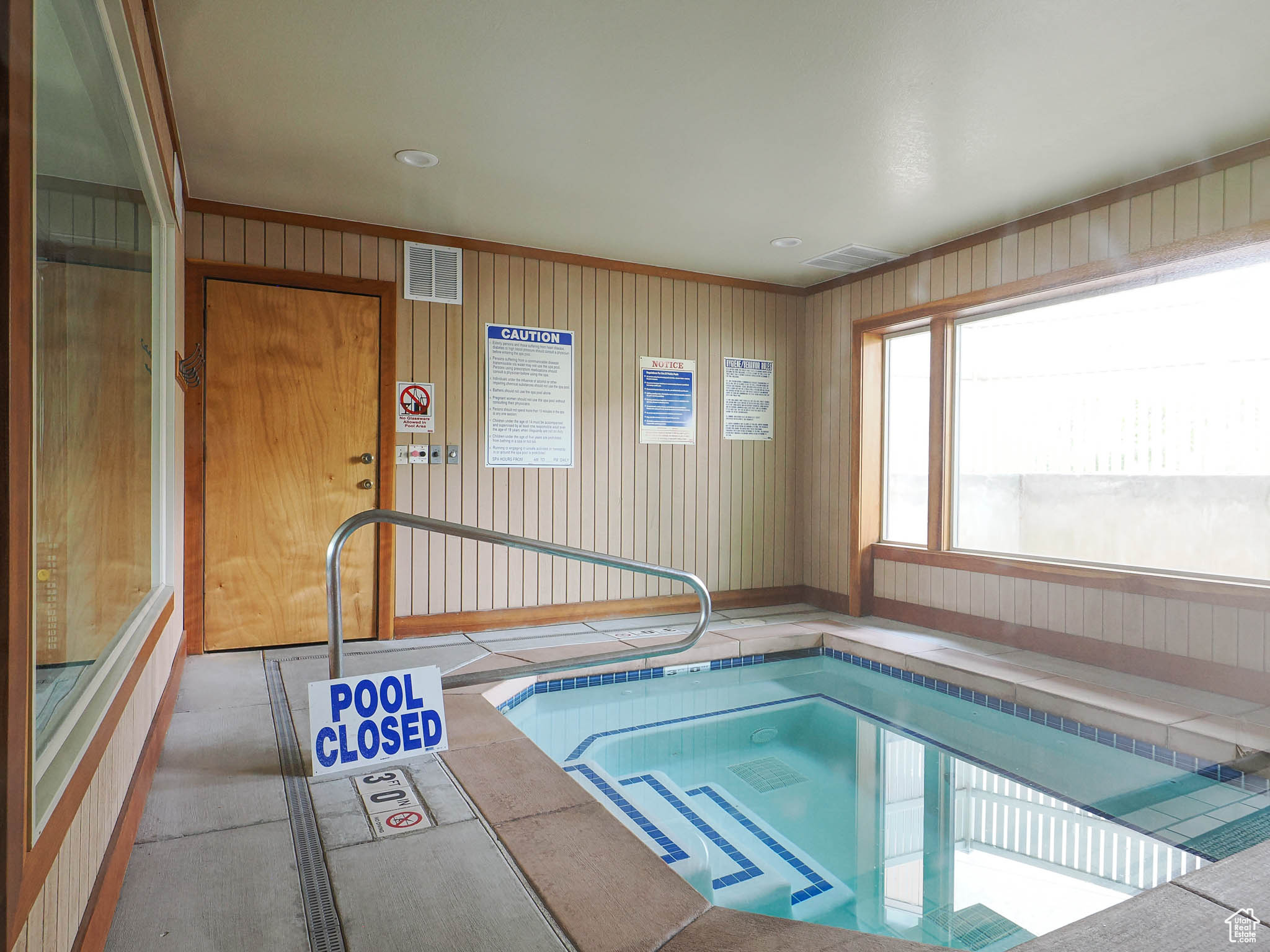 6847 S Countrywoods Cir #E18, Midvale, Utah image 35