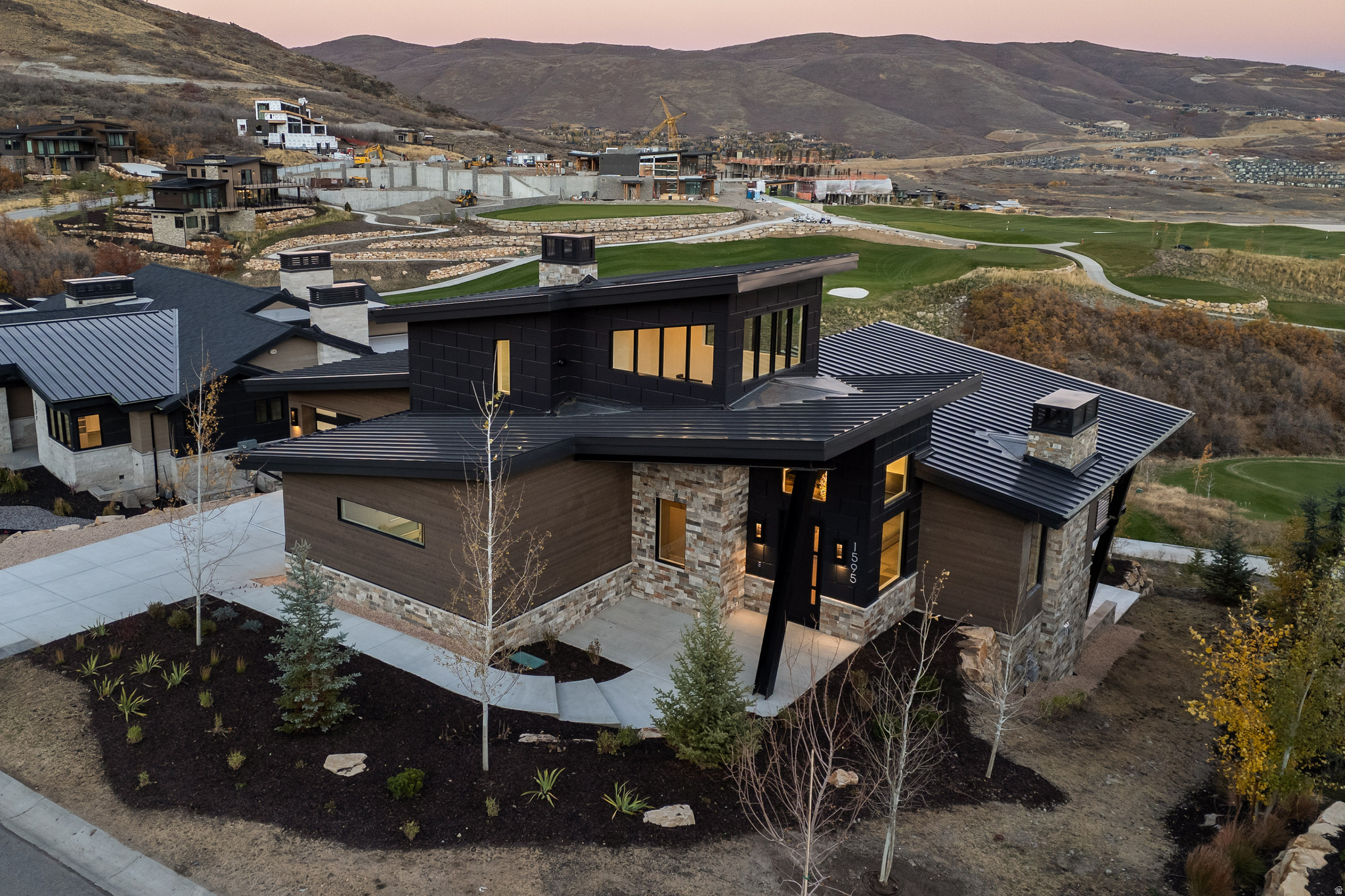 SKYRIDGE MOUNTAIN COMMUNITY - Residential