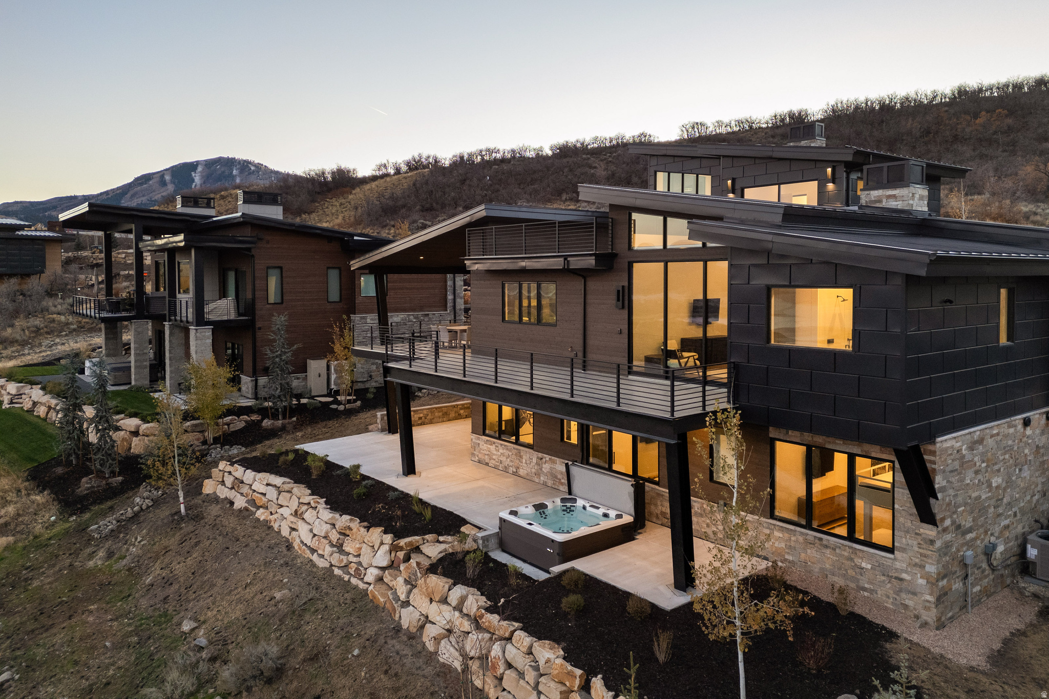 SKYRIDGE MOUNTAIN COMMUNITY - Residential