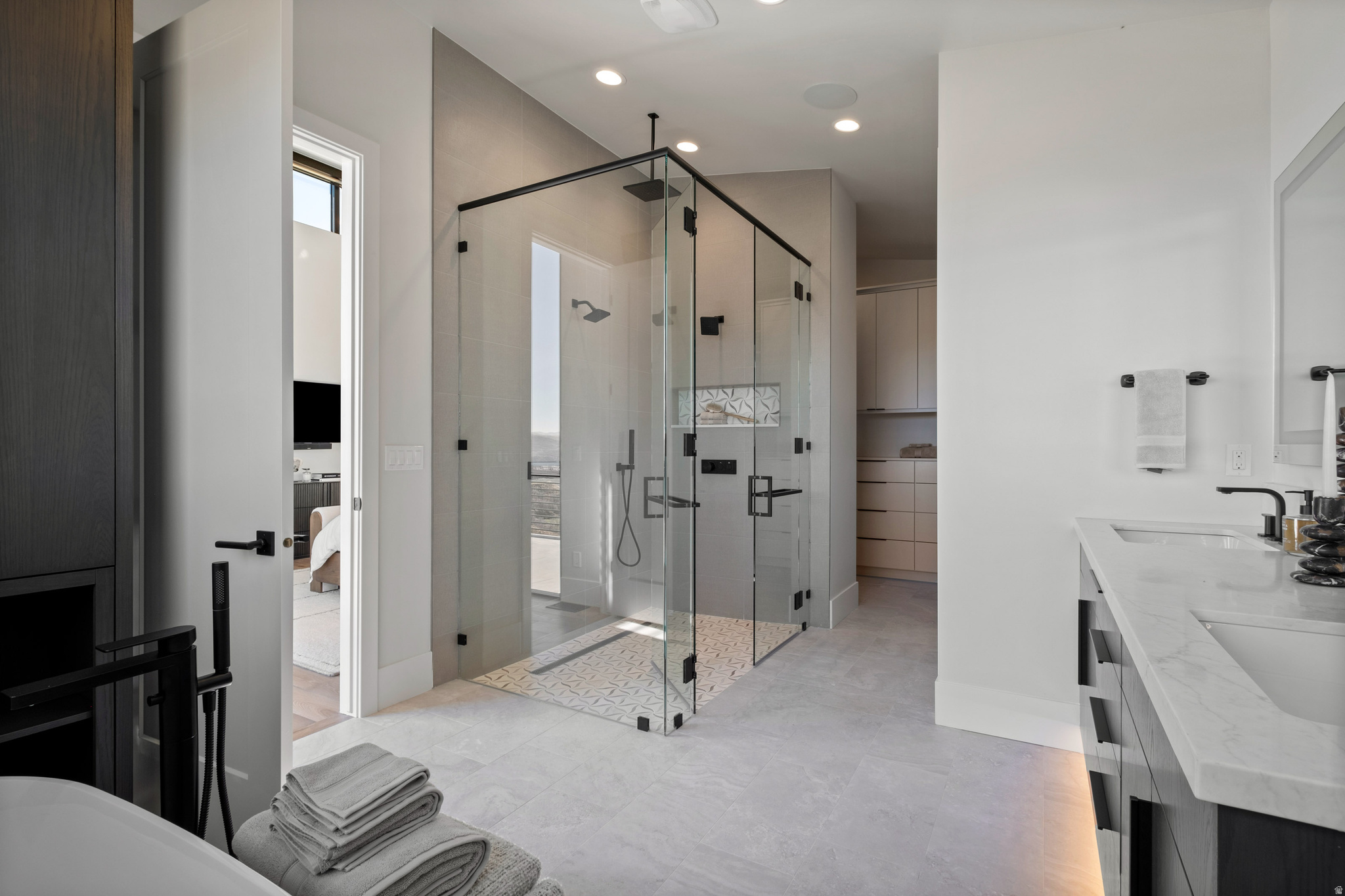 SKYRIDGE MOUNTAIN COMMUNITY - Residential