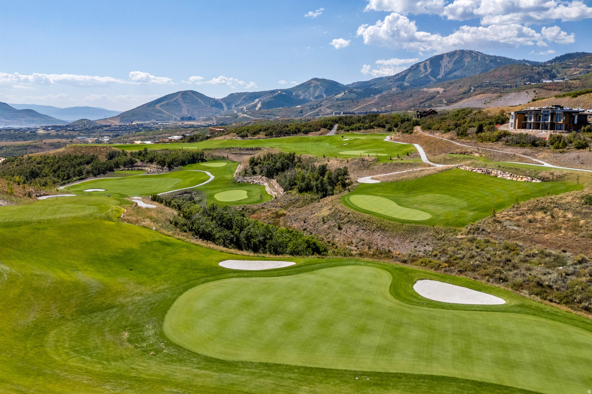 SKYRIDGE MOUNTAIN COMMUNITY - Residential