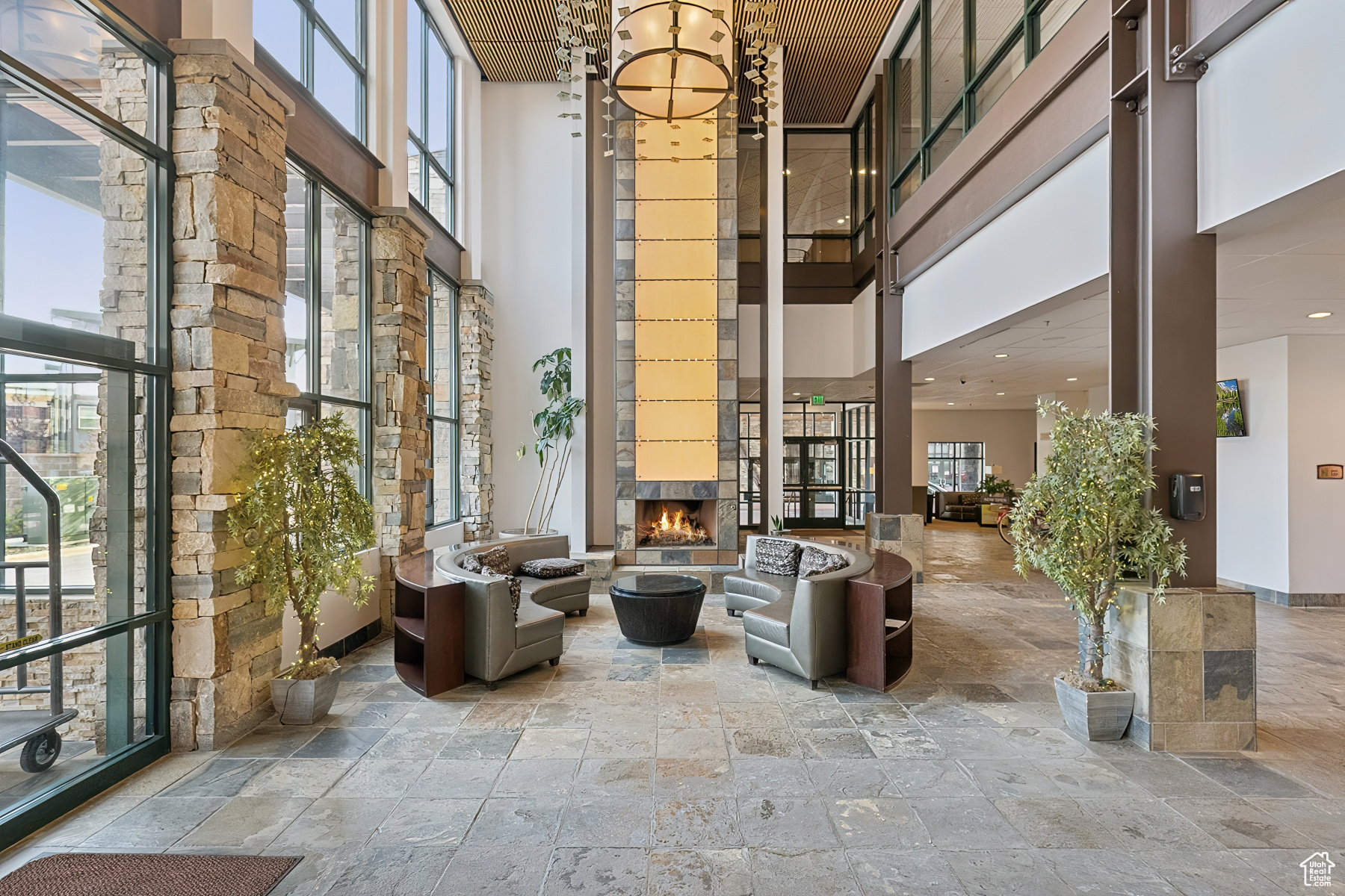 NEWPARK HOTEL - Residential