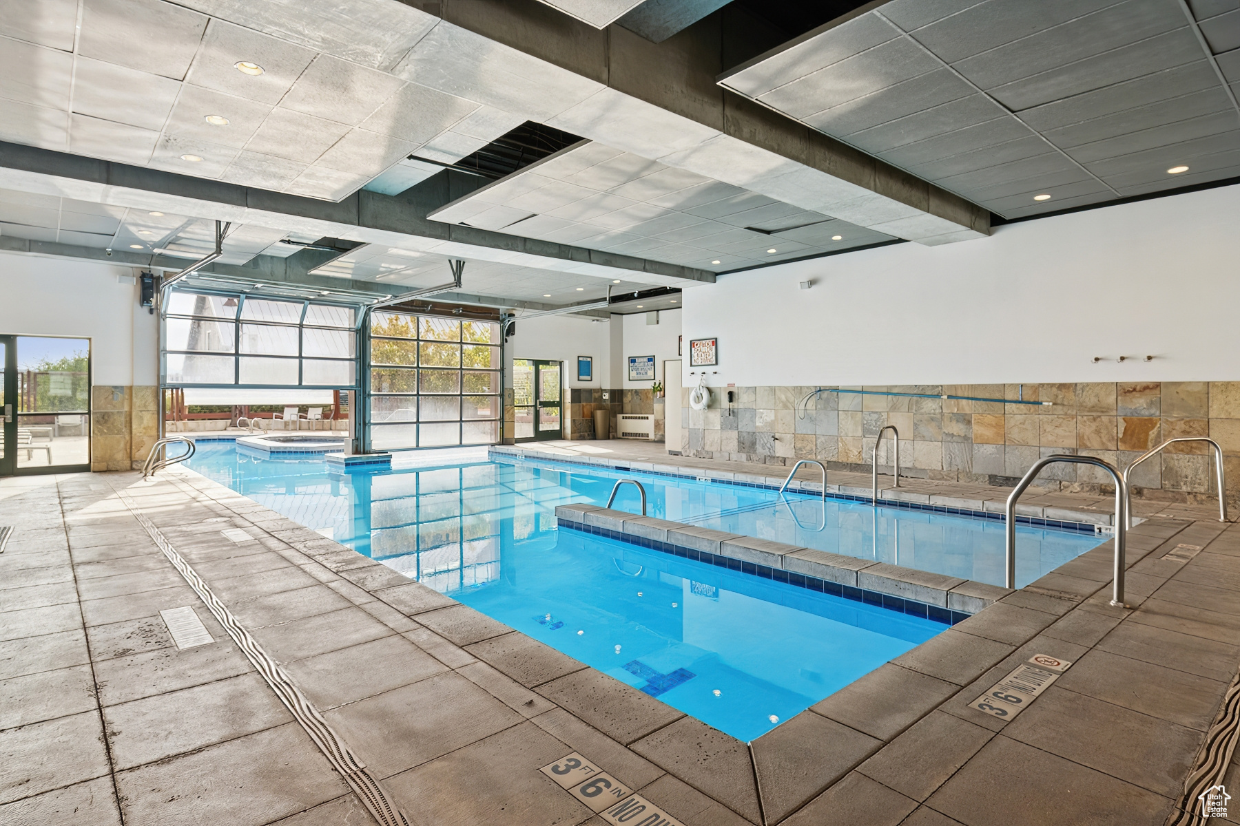 NEWPARK HOTEL - Residential