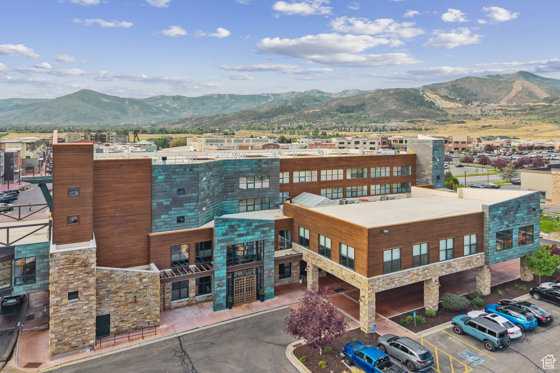 NEWPARK HOTEL - Residential