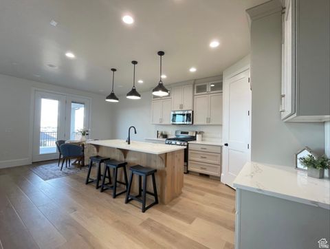 Tiny photo for 881 E 820 S, Salem, UT 84653 (MLS # 2121099)