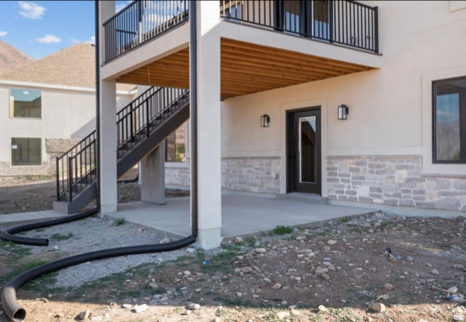 FOOTHILLS RIDGE - Residential