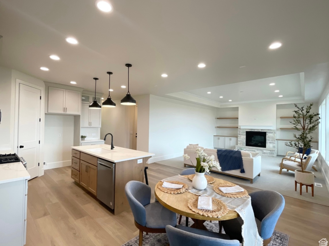 FOOTHILLS RIDGE - Residential