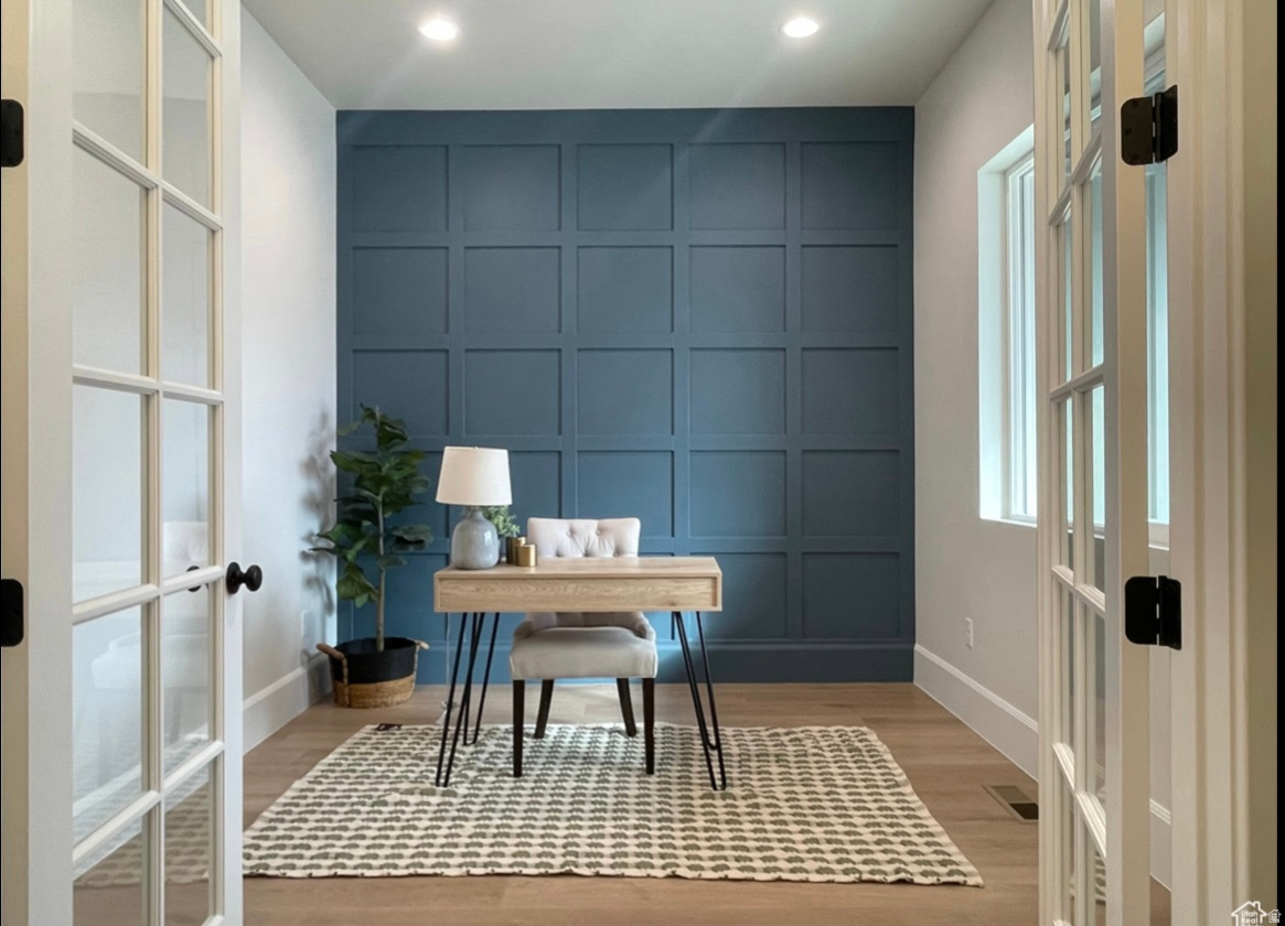 FOOTHILLS RIDGE - Residential