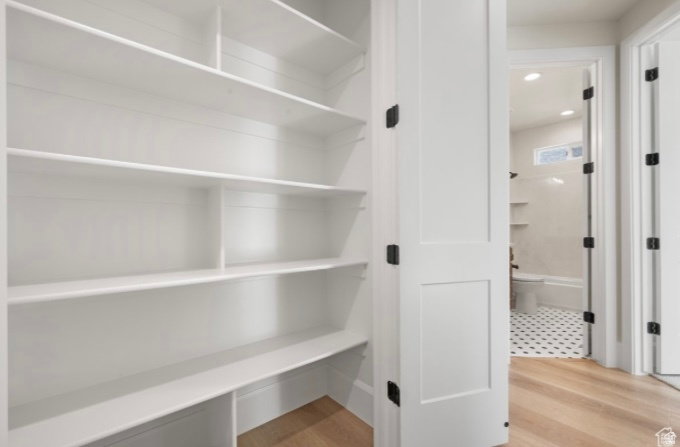 FOOTHILLS RIDGE - Residential