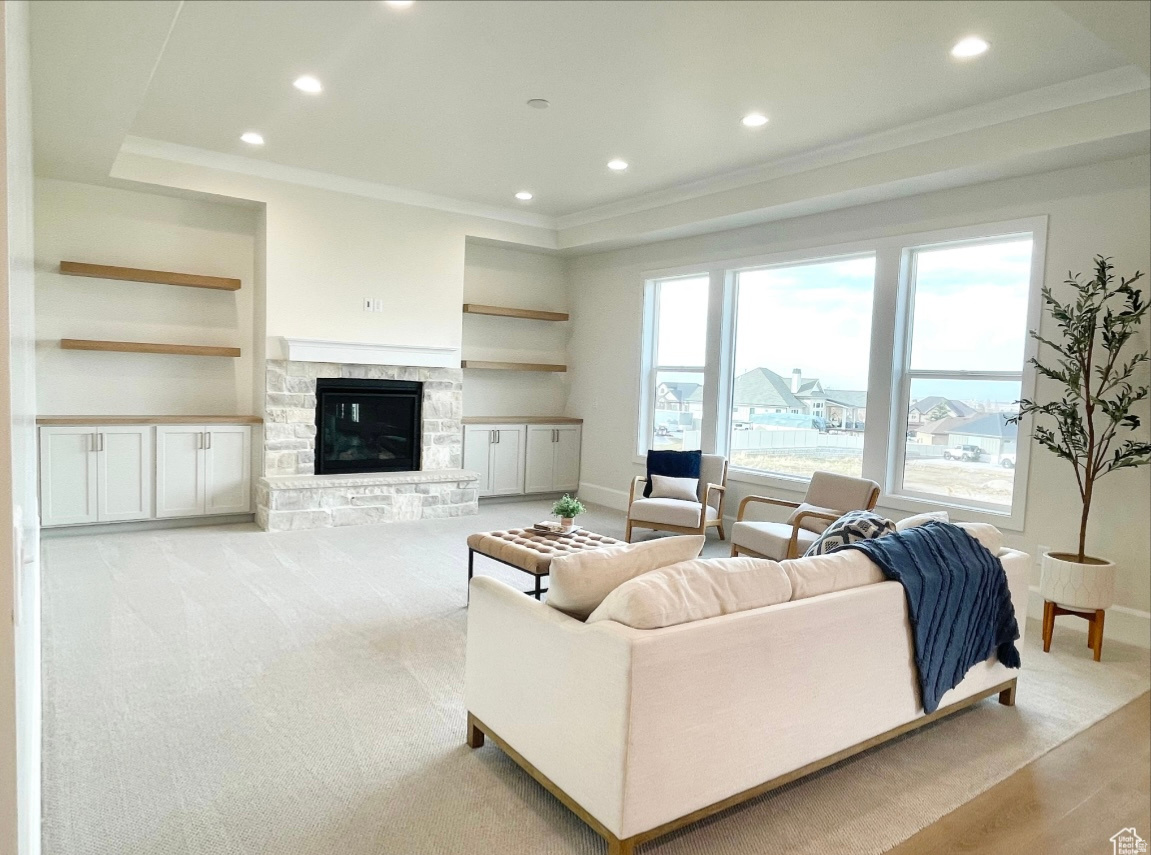 FOOTHILLS RIDGE - Residential