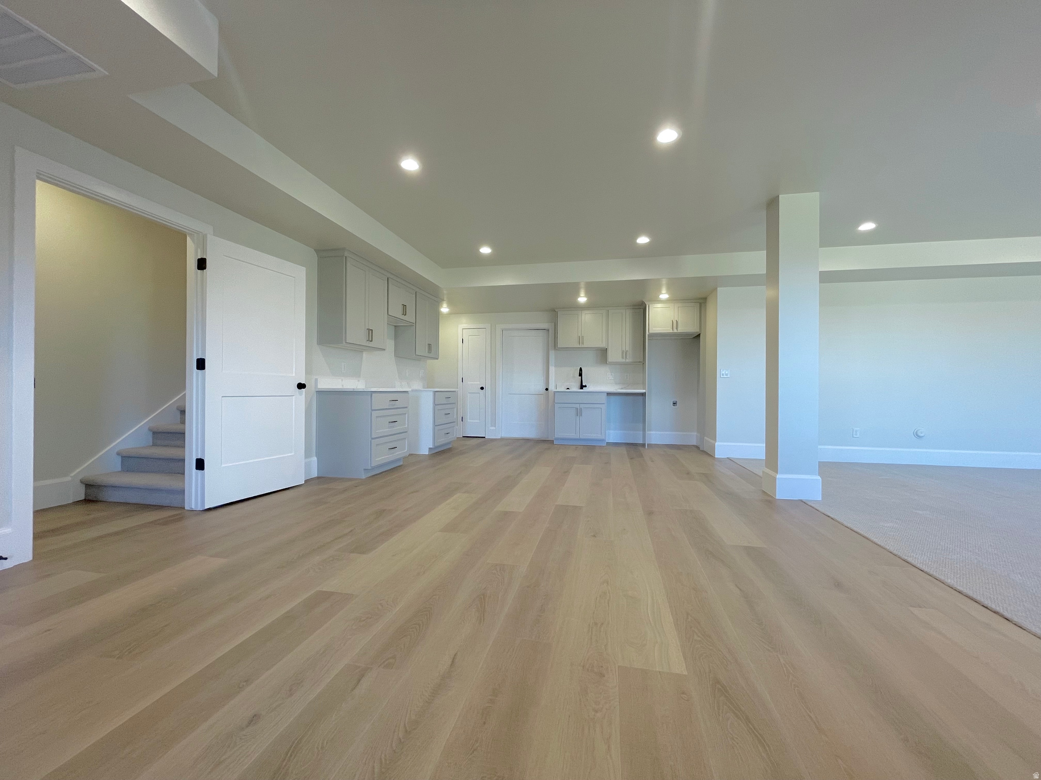 FOOTHILLS RIDGE - Residential