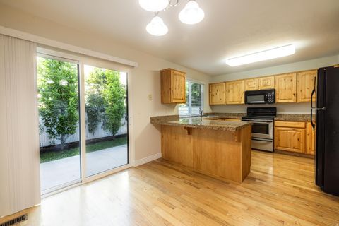 Tiny photo for 2991 S CONNOR ST E, Salt Lake City, UT 84109 (MLS # 2166917)