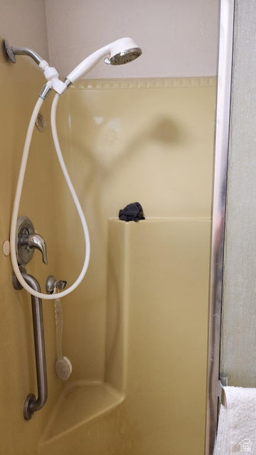 RACING RANCH MOBILE HOME EST 2 - Residential