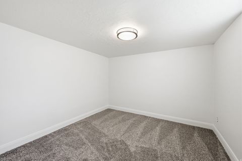 Tiny photo for 3247 LIBERTY AVE, Ogden, UT 84403 (MLS # 2158395)