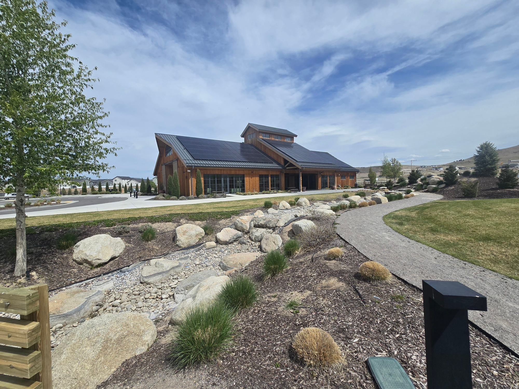 OVERLAND - Residential