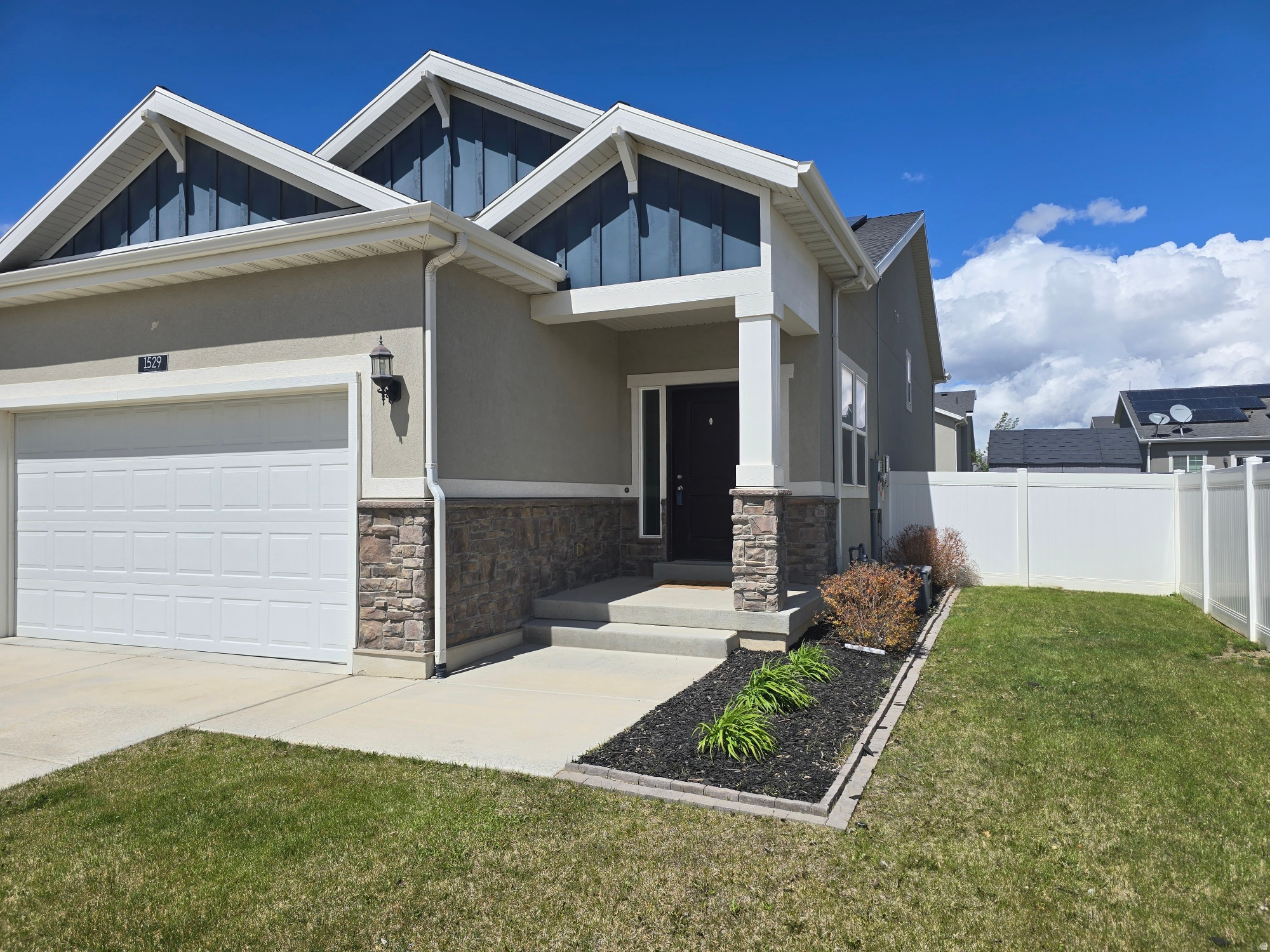 OVERLAND - Residential