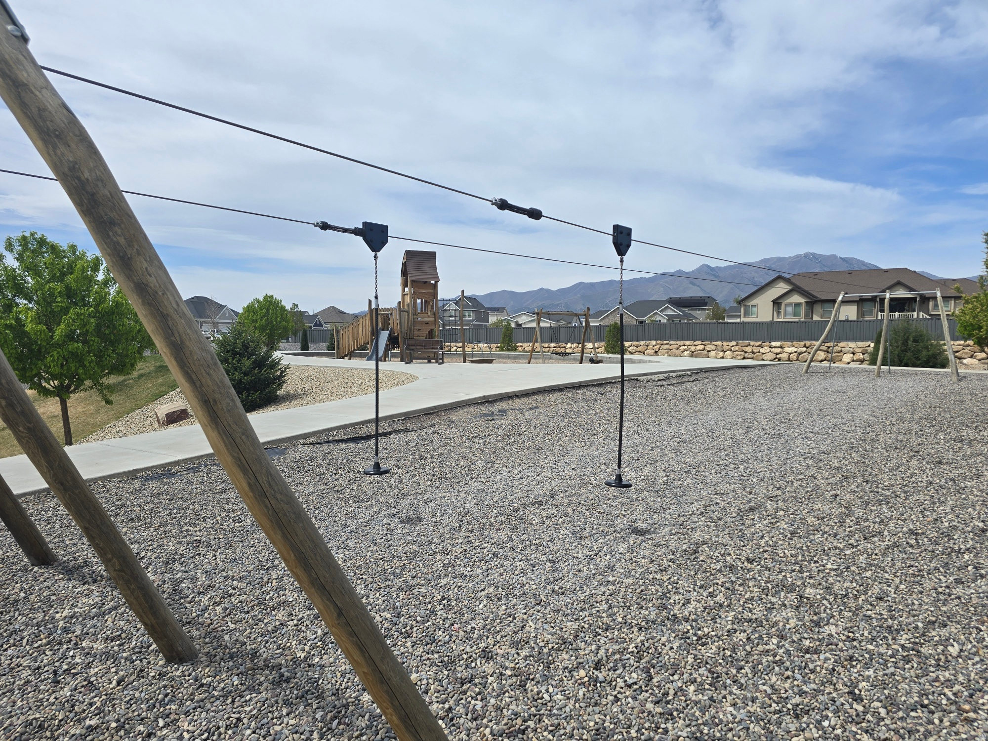 OVERLAND - Residential