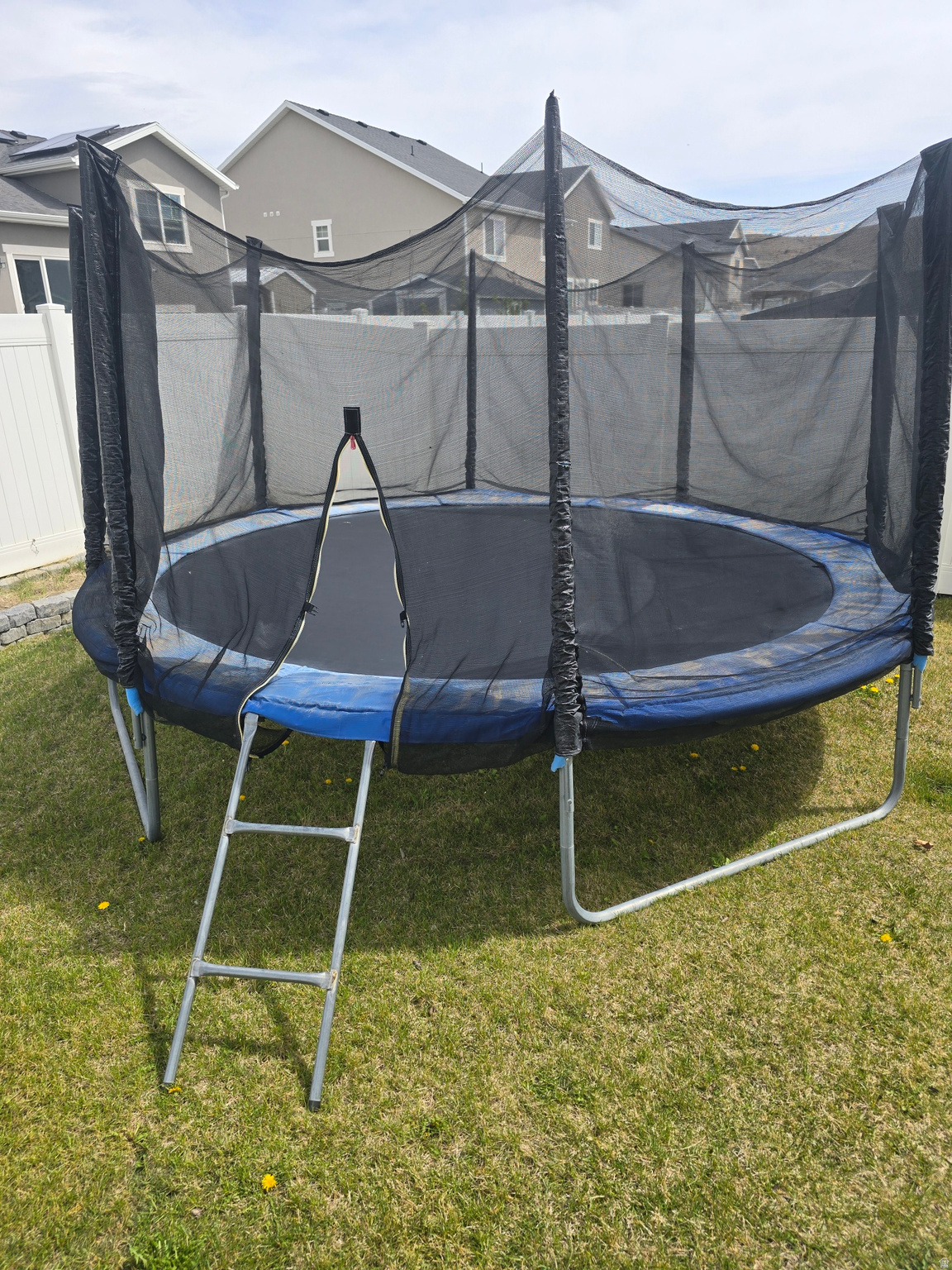 OVERLAND - Residential