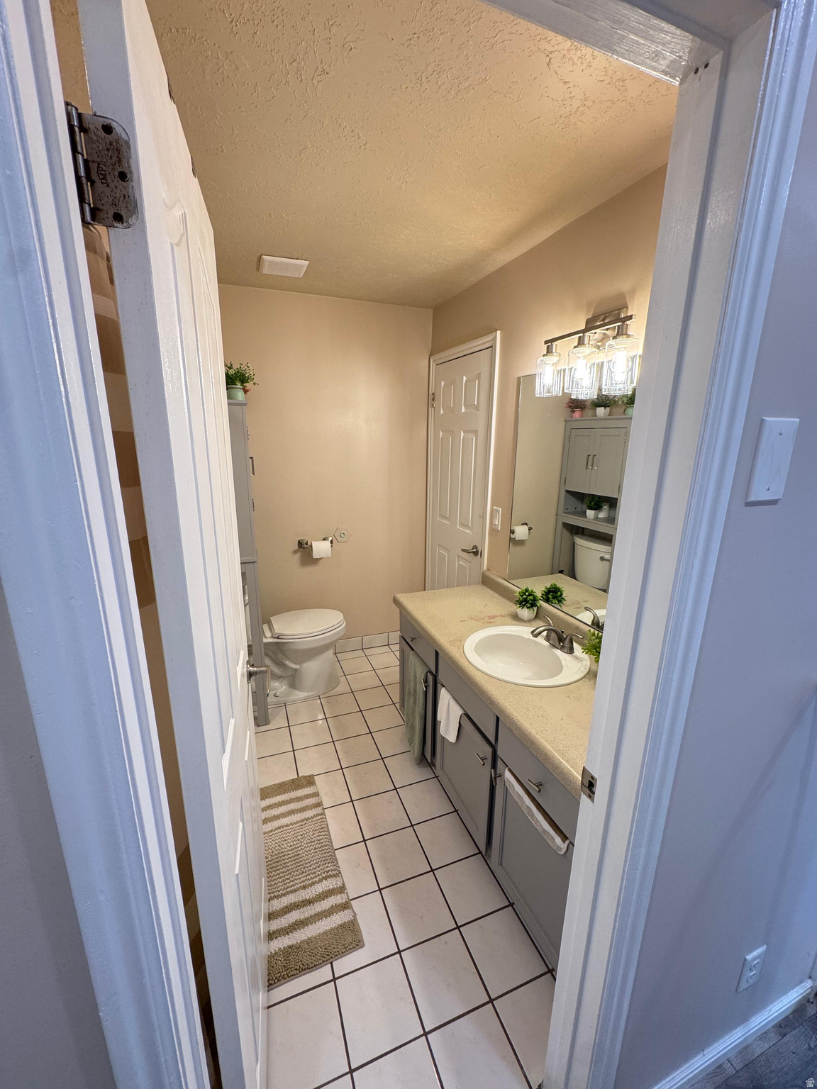 CRYSTAL RIDGE - Residential