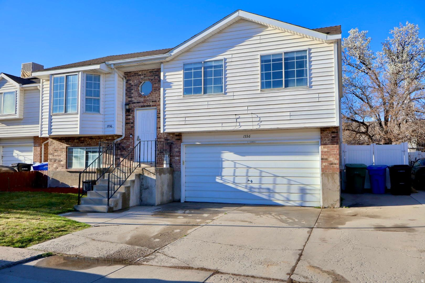 CRYSTAL RIDGE - Residential