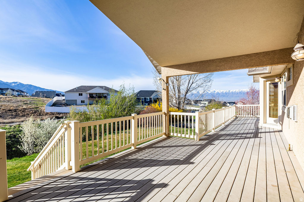 GREYSTONE ESTATES - Residential