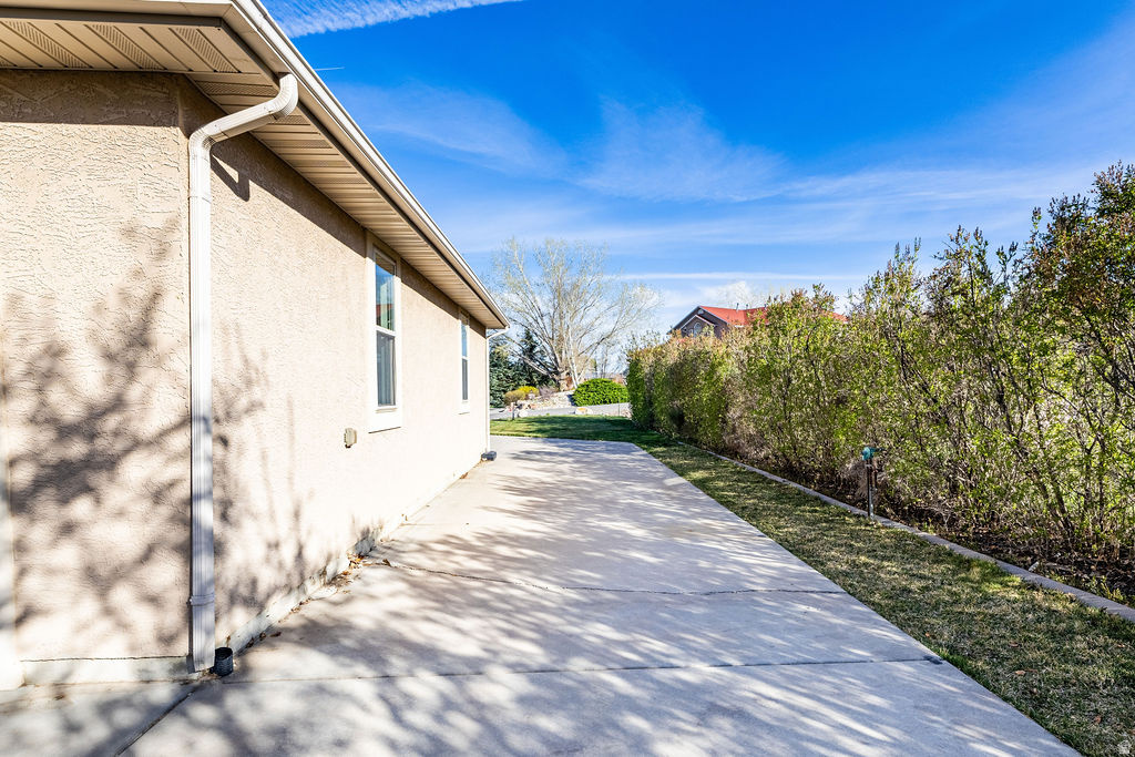 GREYSTONE ESTATES - Residential