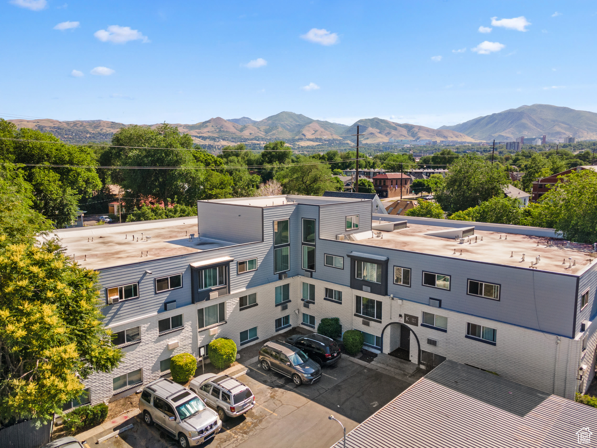 CEDAR POINTE CONDO - Residential