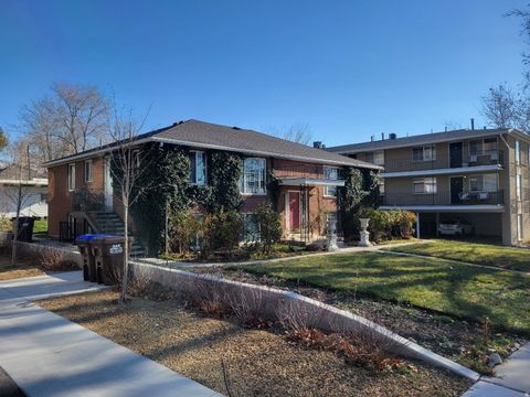 Photo of 128 N N ST, Salt Lake City, UT 84103 (MLS # 2128626)