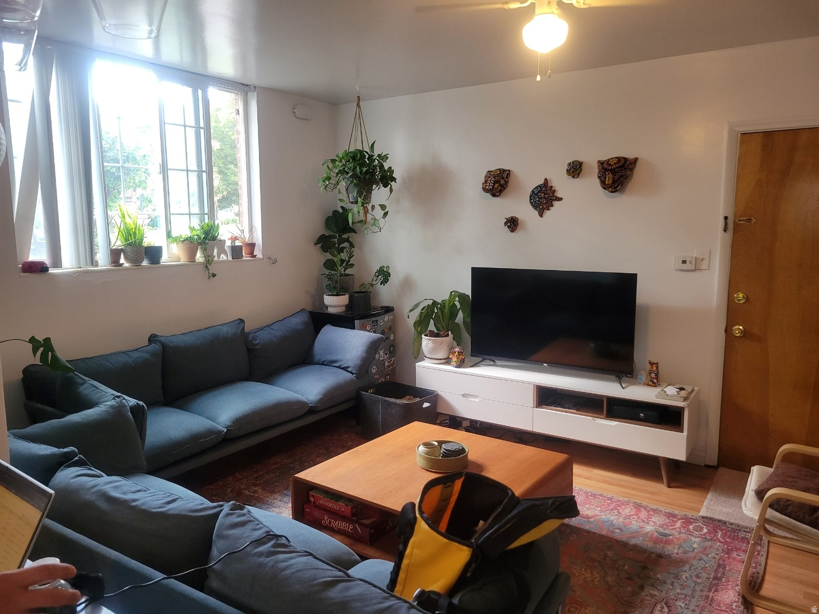 AVENUES - Residential Income