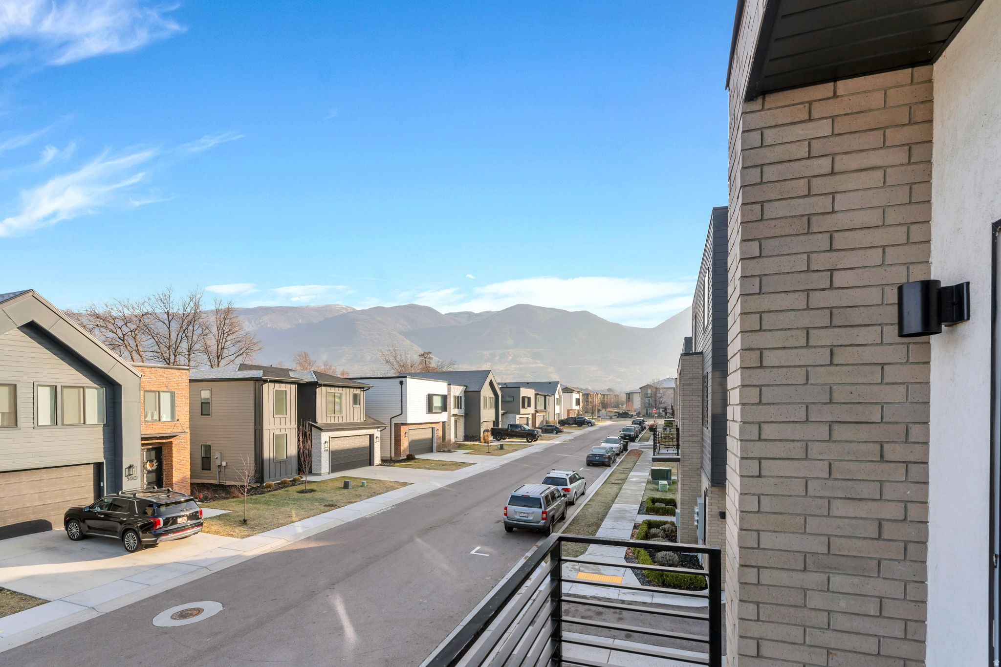 THE HIVE - Residential